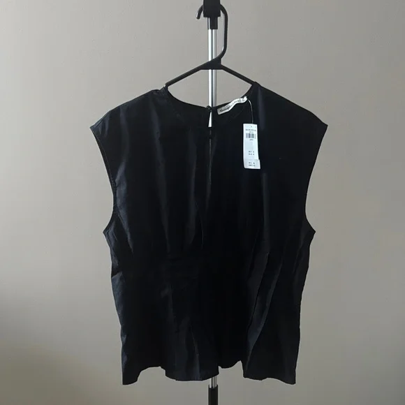 Abercrombie & Fitch Black Sleeveless Blouse - Picture 1 of 3